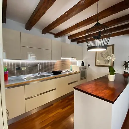 Ca' Del Drago Apartment *